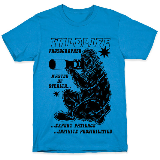 Wildlife Photographer Bigfoot T-Shirt