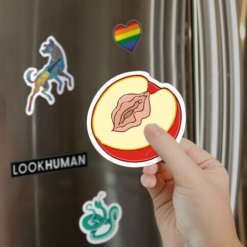 Fruity Vaginas Peach Magnet
