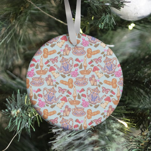 Cottagecore Peens Pattern Ornament