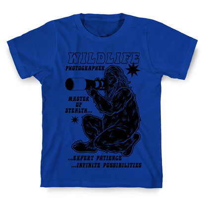 Wildlife Photographer Bigfoot T-Shirt