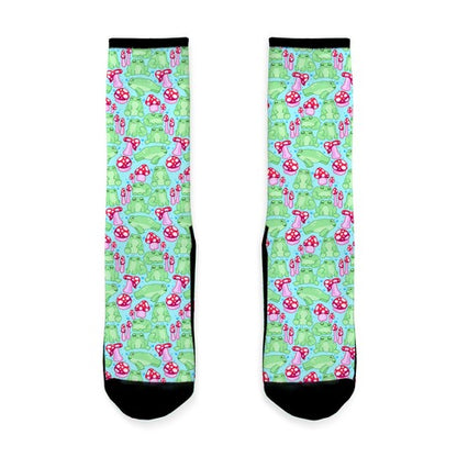 Frogs and Fungus Pattern Socks